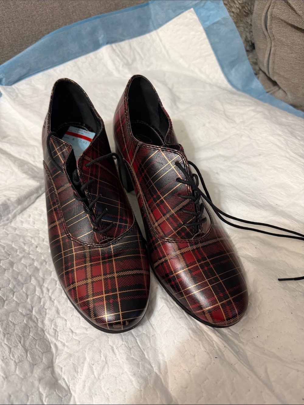Patricia nash Red Plaid Lace-Up Dress Shoes